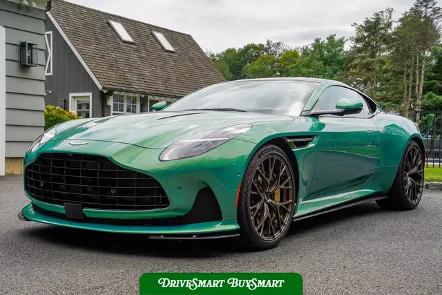 2025 Aston Martin DB12