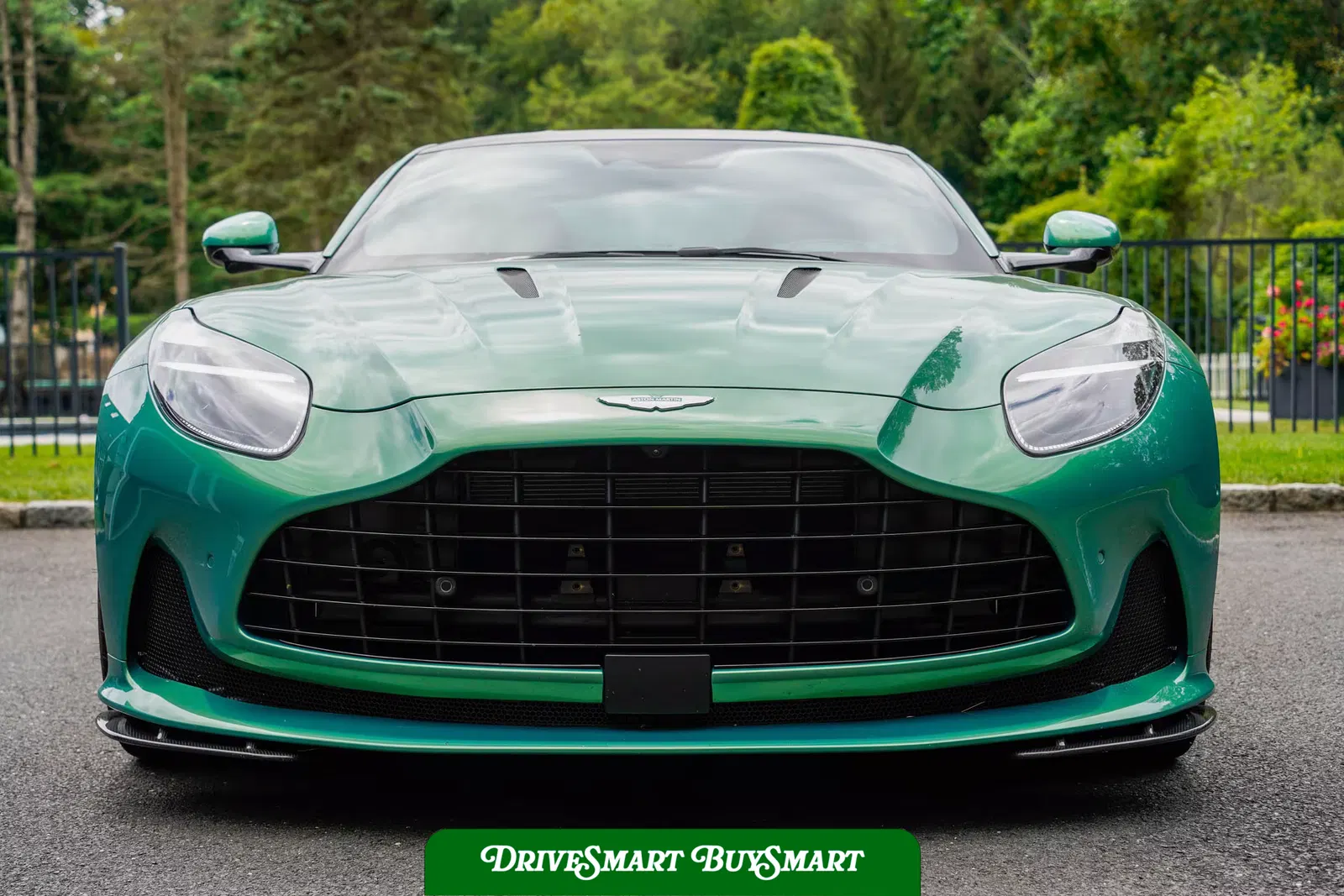 2025 Aston Martin DB12