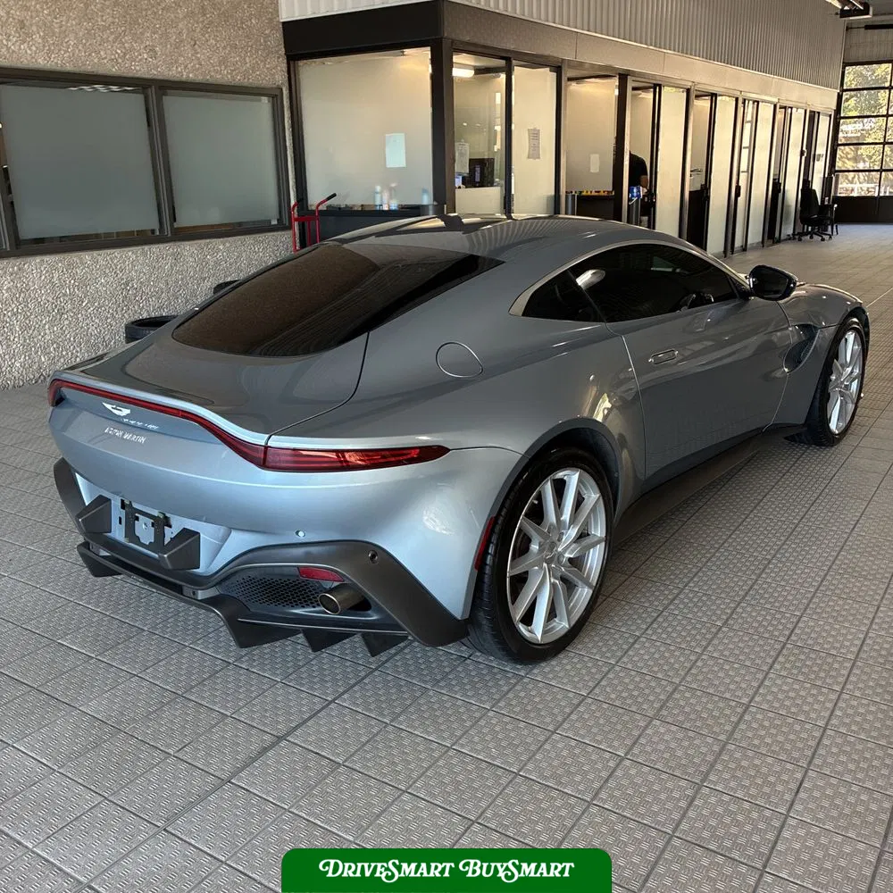 2020 Aston Martin Vantage Base
