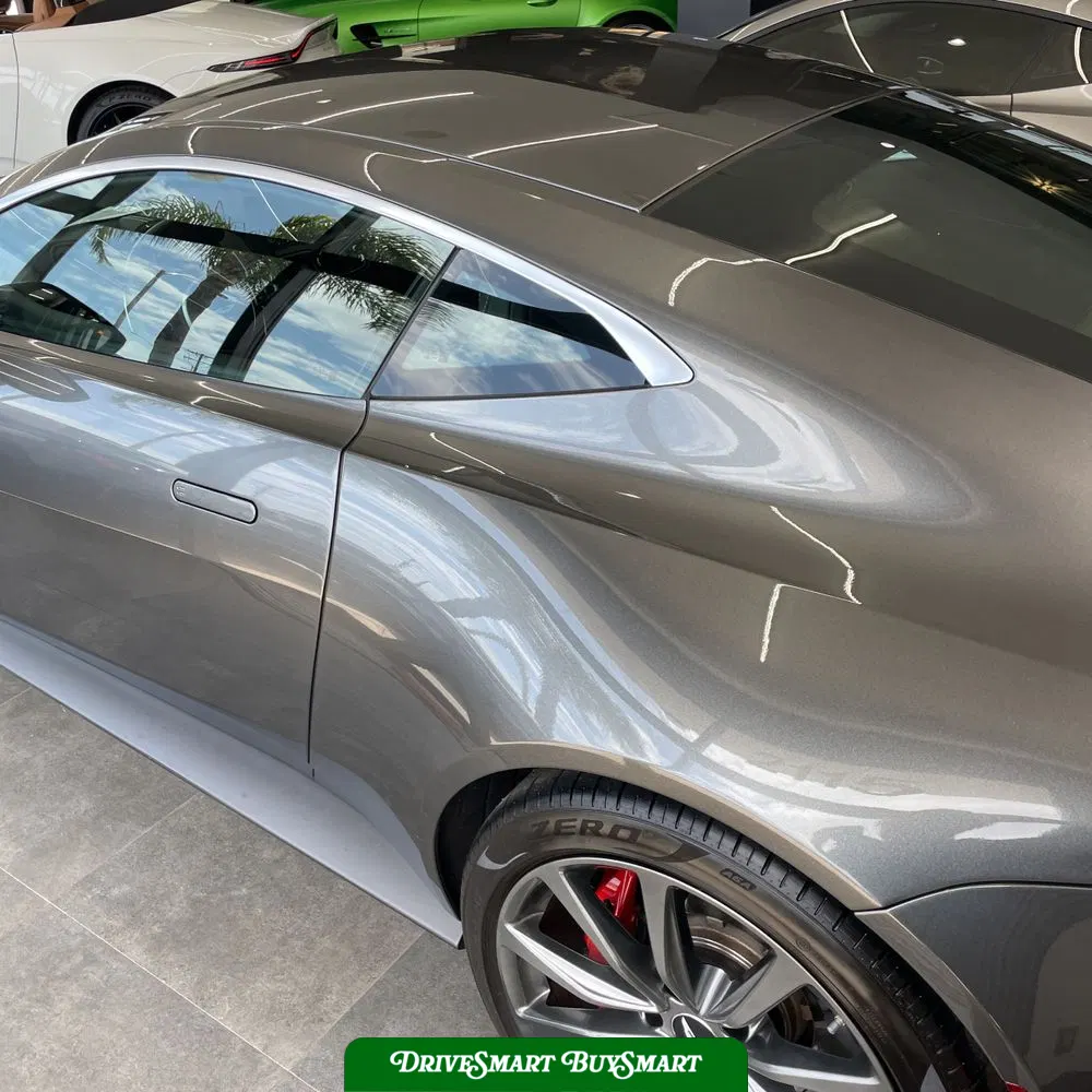 2020 Aston Martin Vantage Base