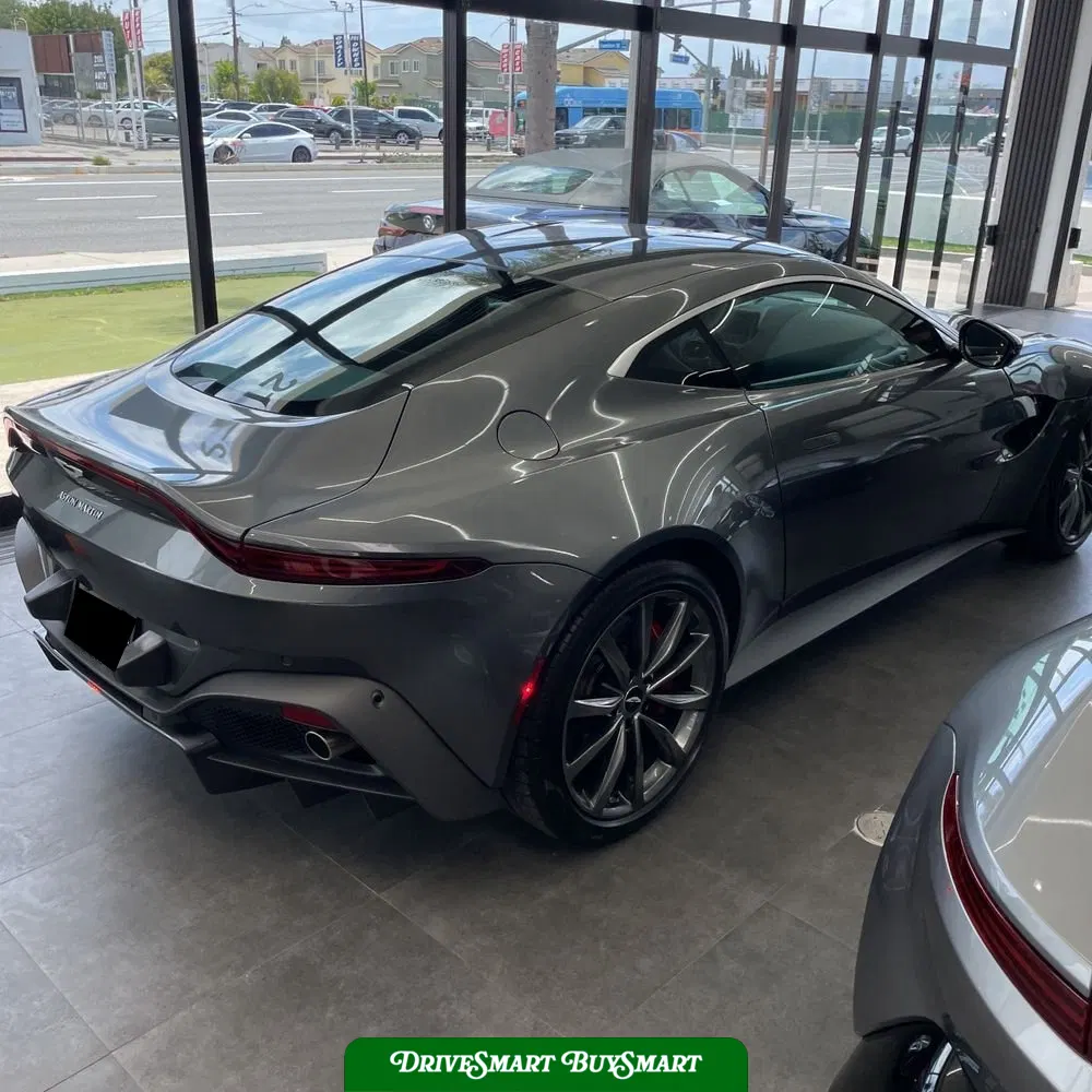 2020 Aston Martin Vantage Base