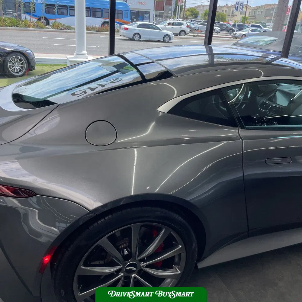 2020 Aston Martin Vantage Base