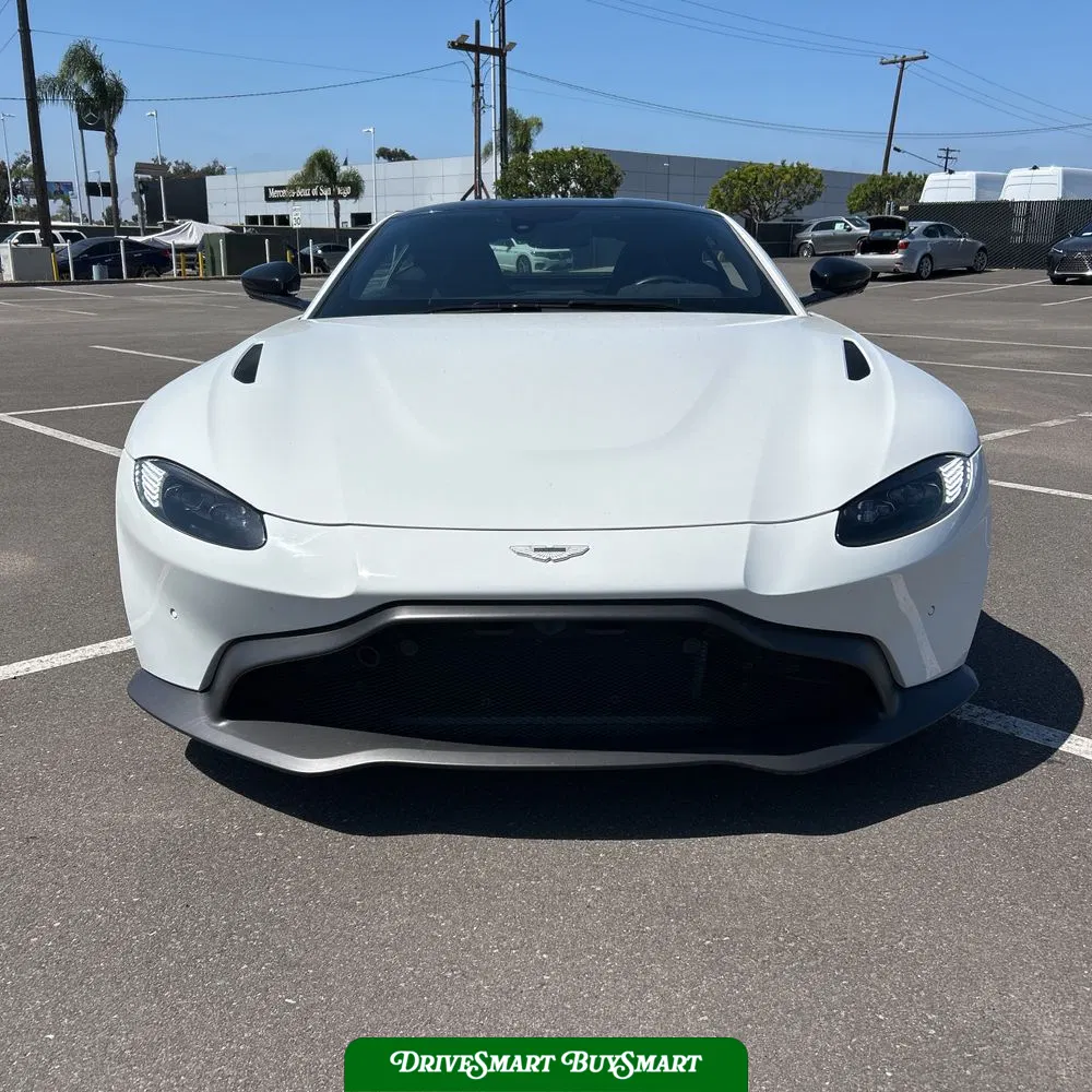 2020 Aston Martin Vantage Base