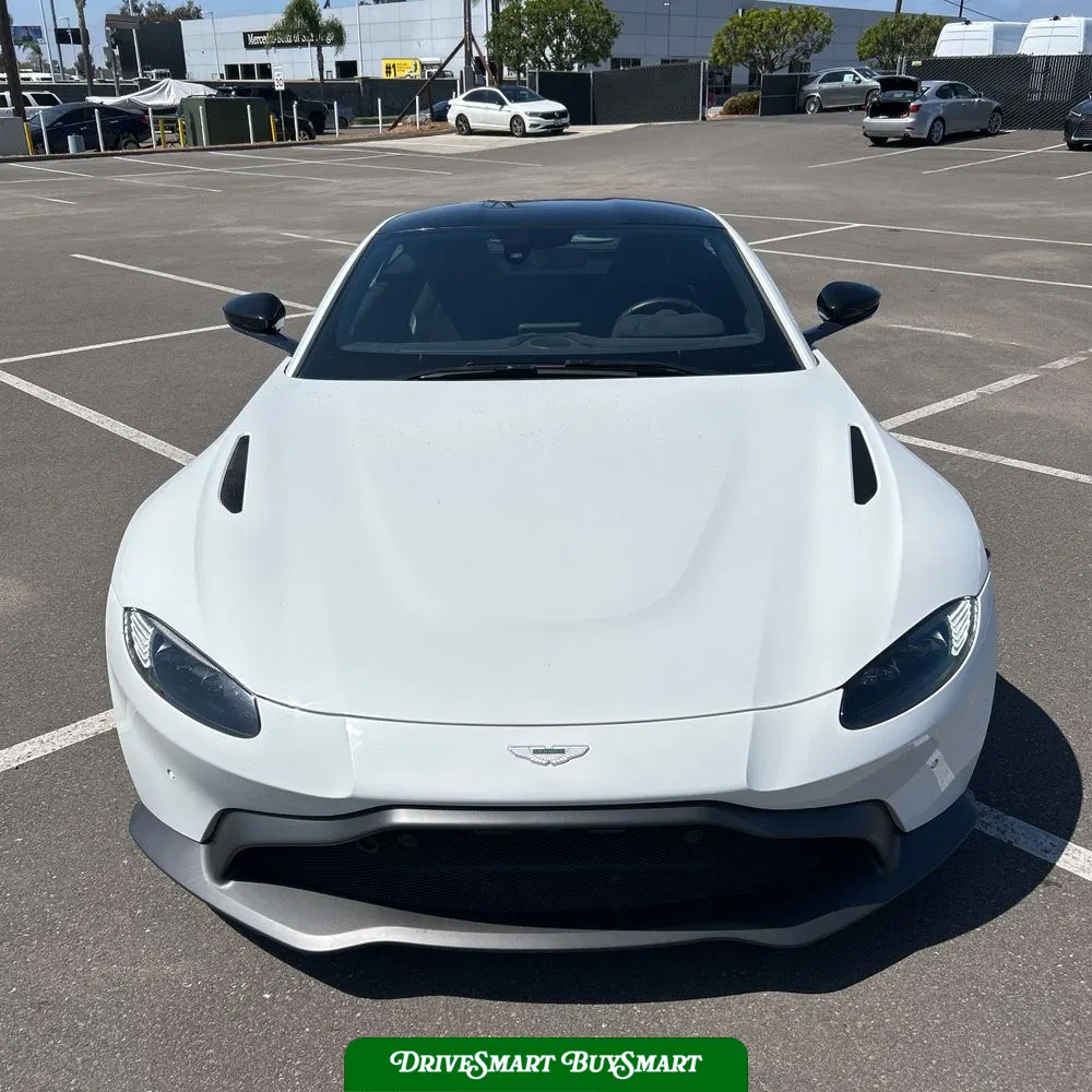 2020 Aston Martin Vantage Base