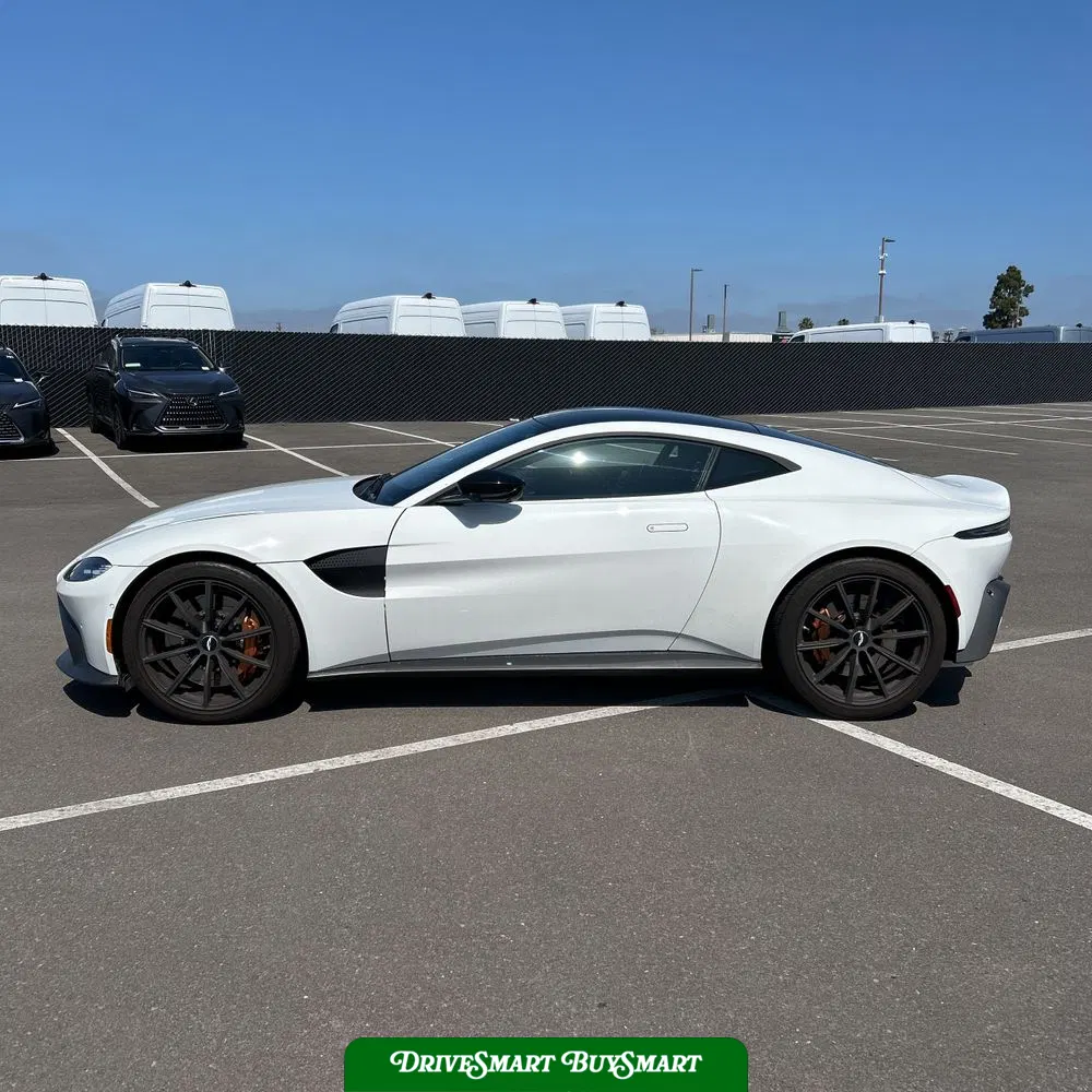2020 Aston Martin Vantage Base