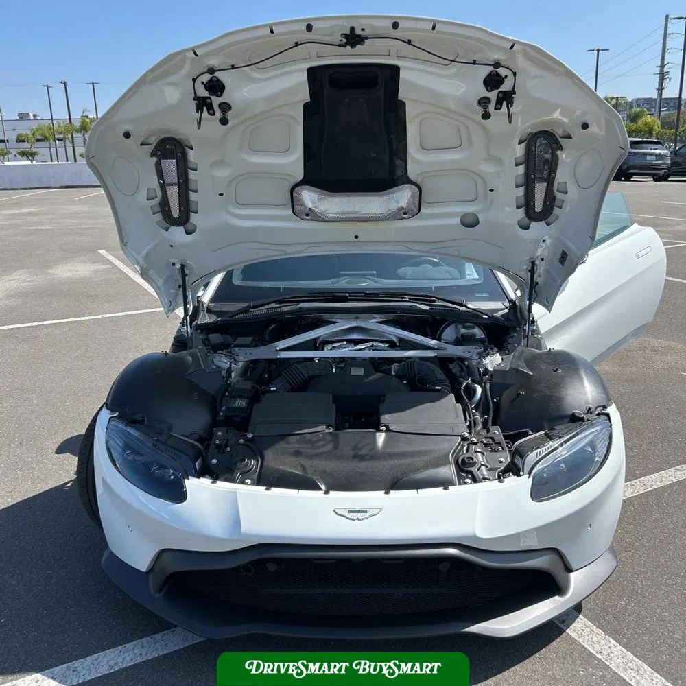 2020 Aston Martin Vantage Base