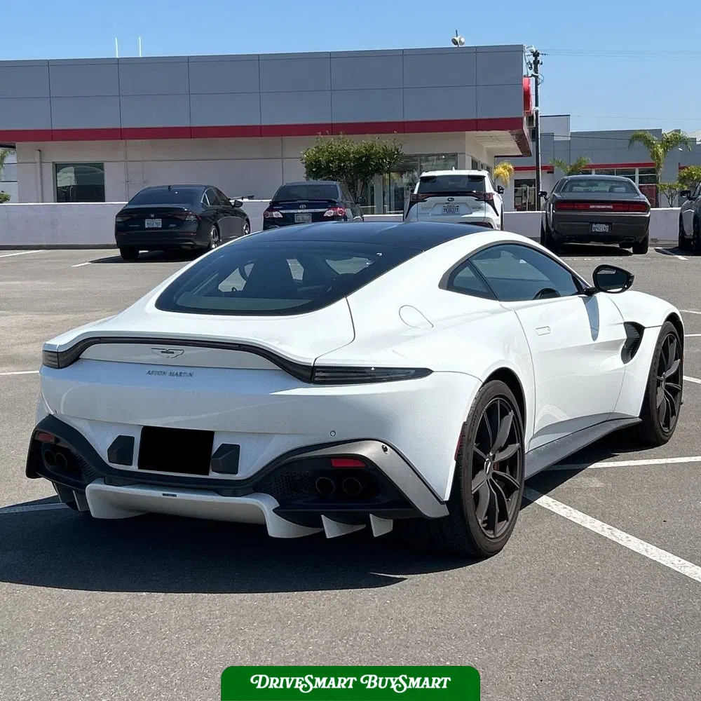 2020 Aston Martin Vantage Base