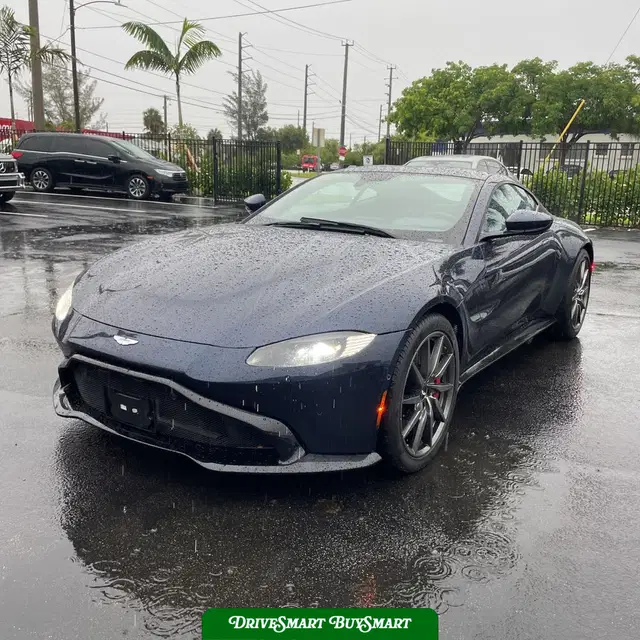 2020 Aston Martin Vantage Base