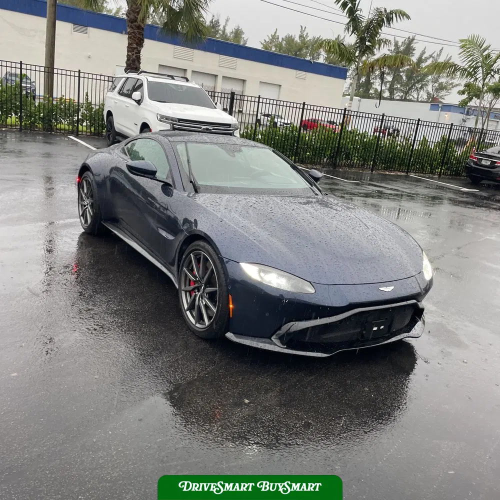 2020 Aston Martin Vantage Base