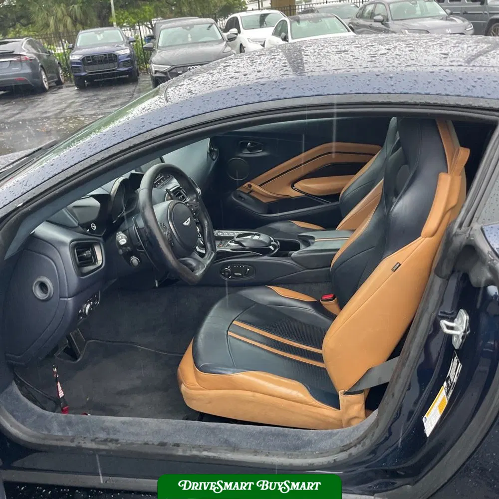2020 Aston Martin Vantage Base