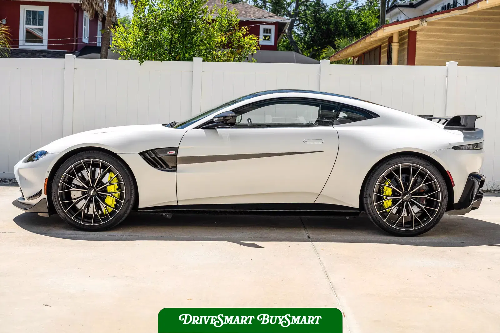 2022 Aston Martin Vantage F1 Edition