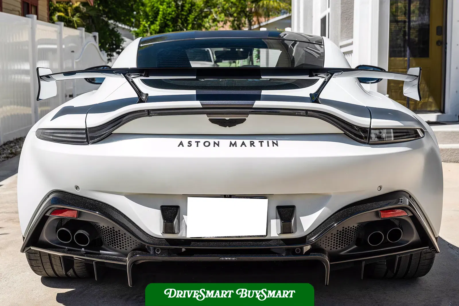 2022 Aston Martin Vantage F1 Edition