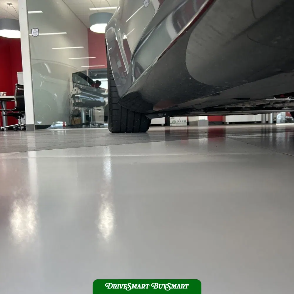2022 Aston Martin Vantage Base