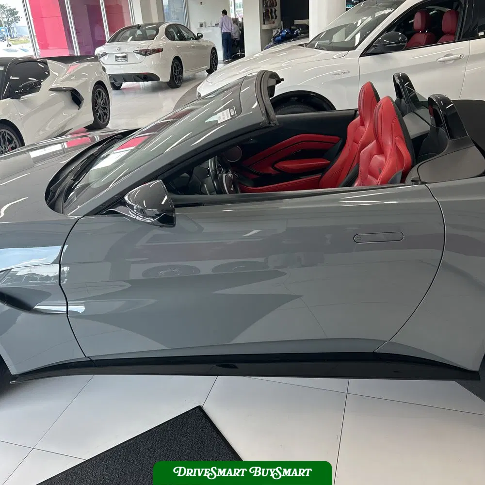 2022 Aston Martin Vantage Base