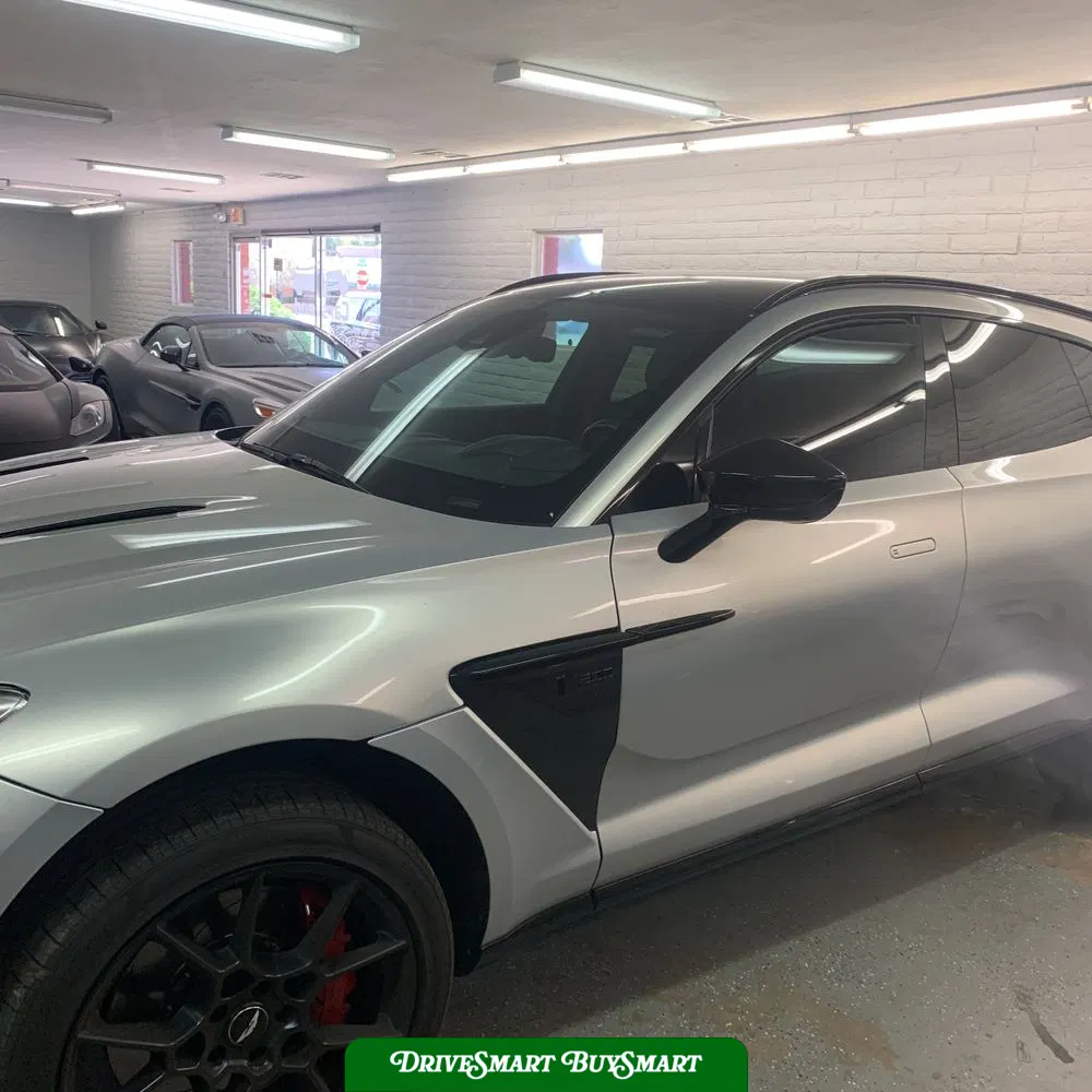 2021 Aston Martin DBX Base