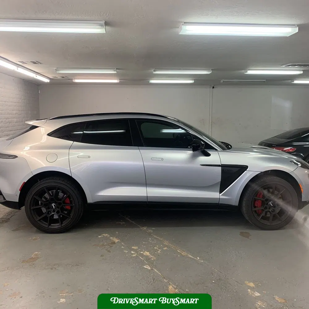 2021 Aston Martin DBX Base