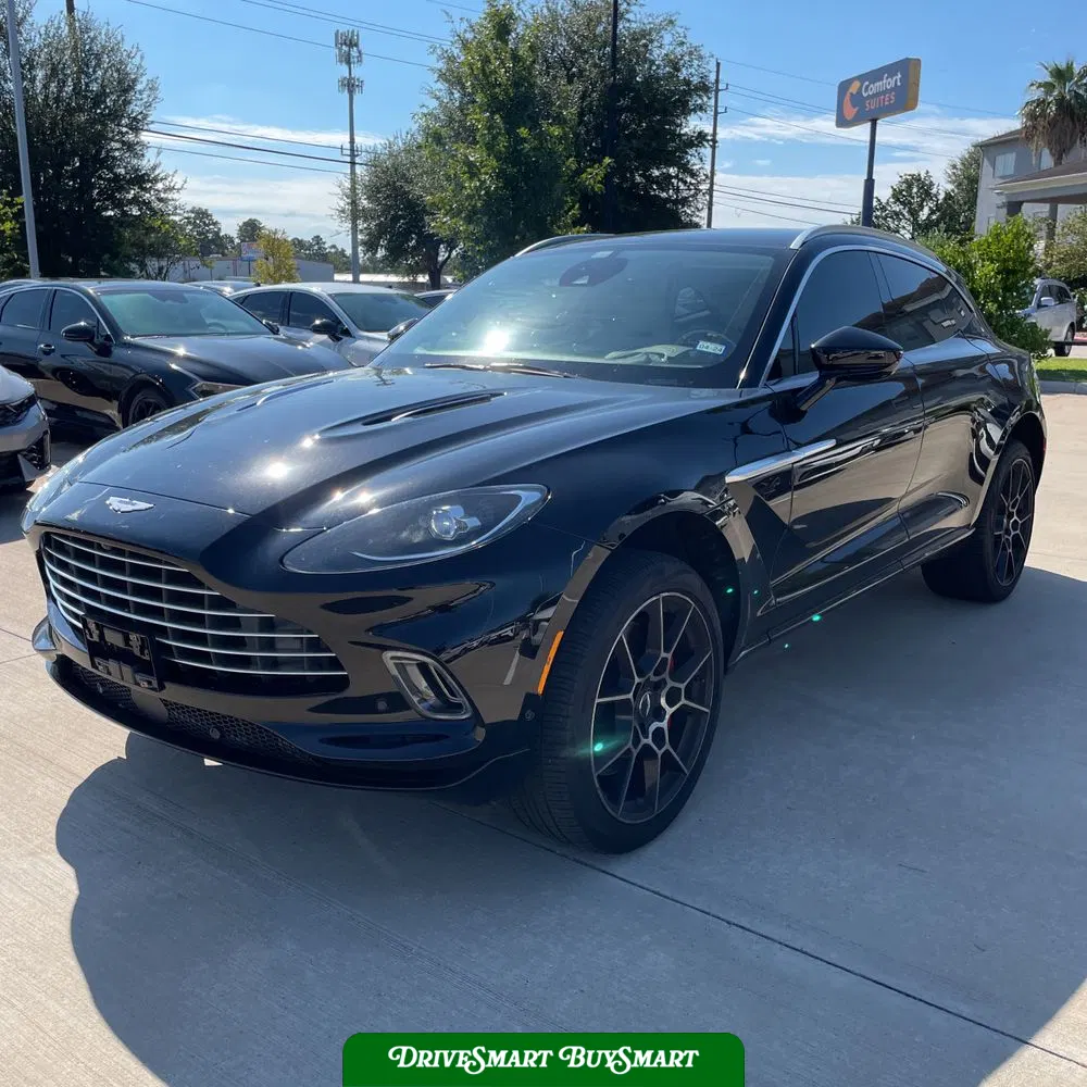 2021 Aston Martin DBX Base