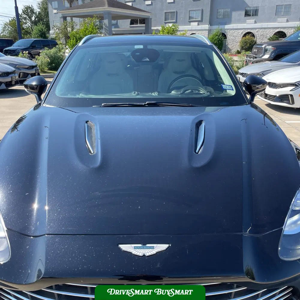 2021 Aston Martin DBX Base