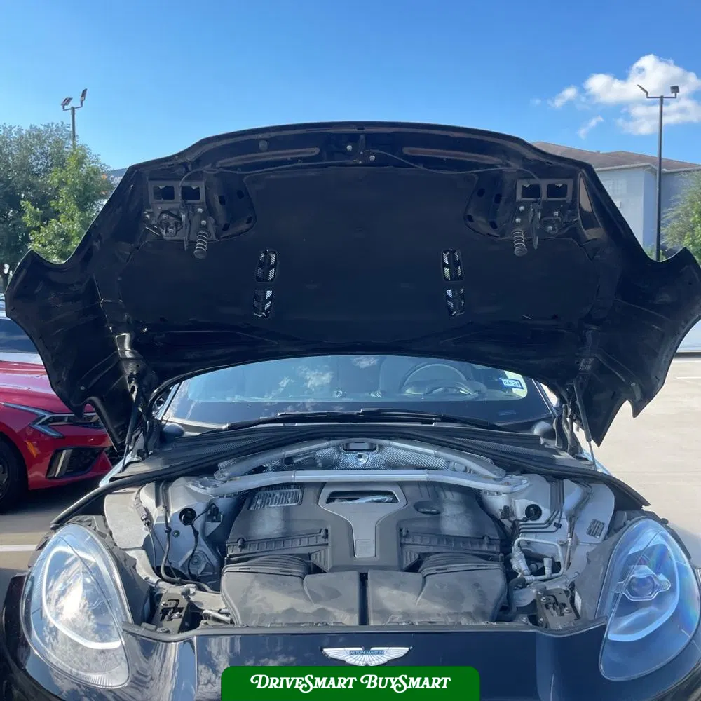 2021 Aston Martin DBX Base