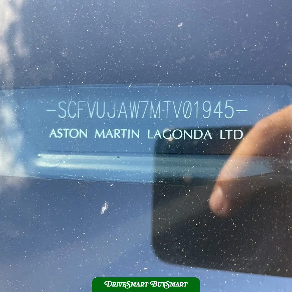 2021 Aston Martin DBX Base