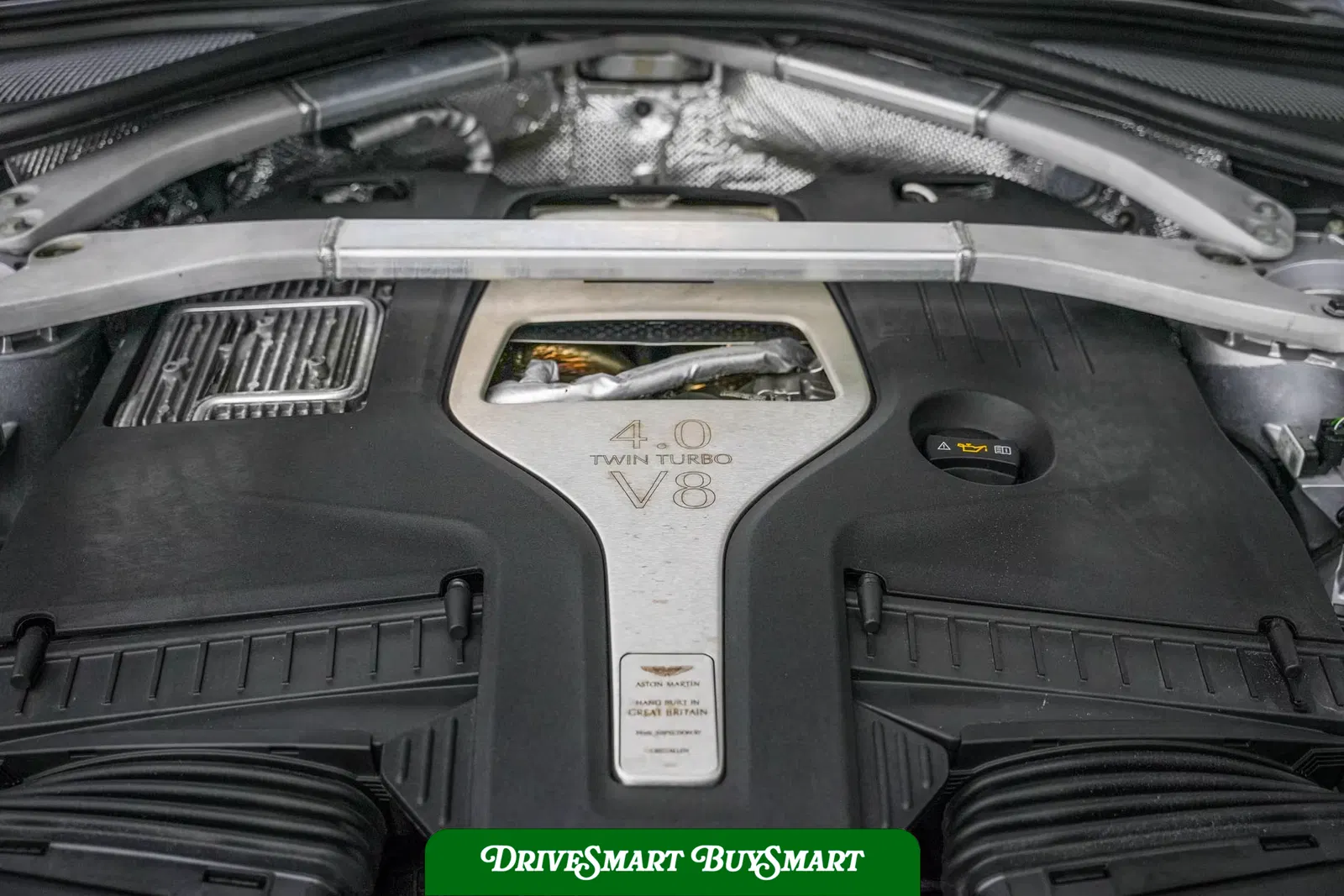2021 Aston Martin DBX