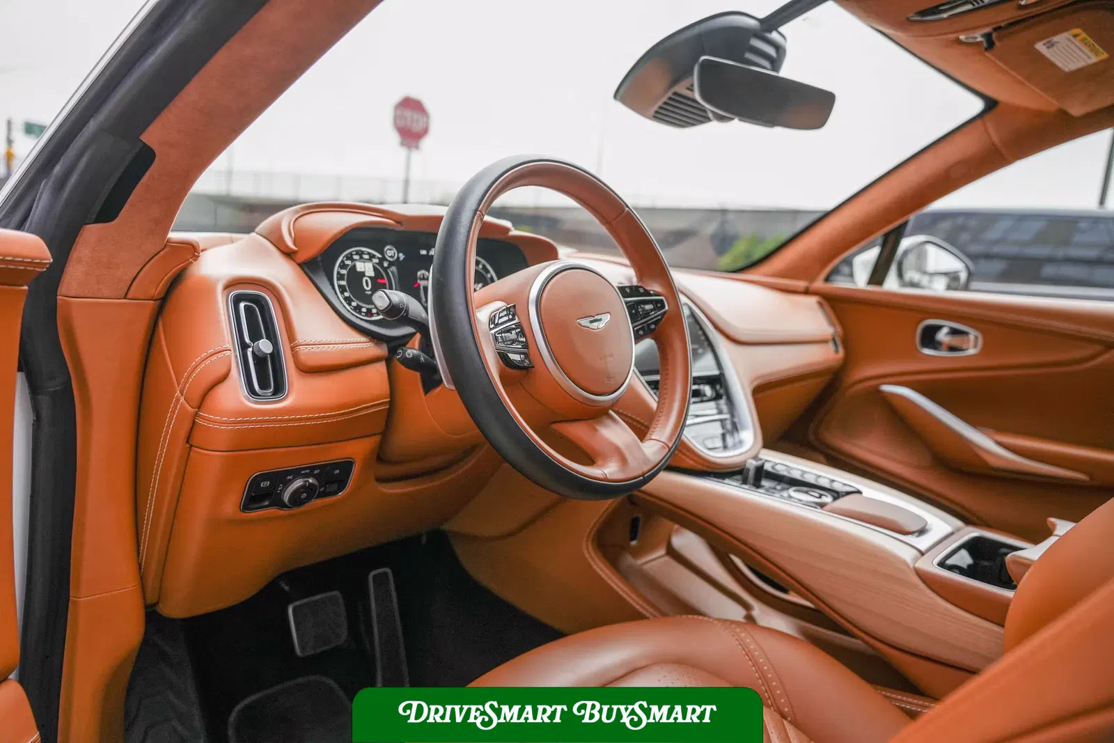 2021 Aston Martin DBX