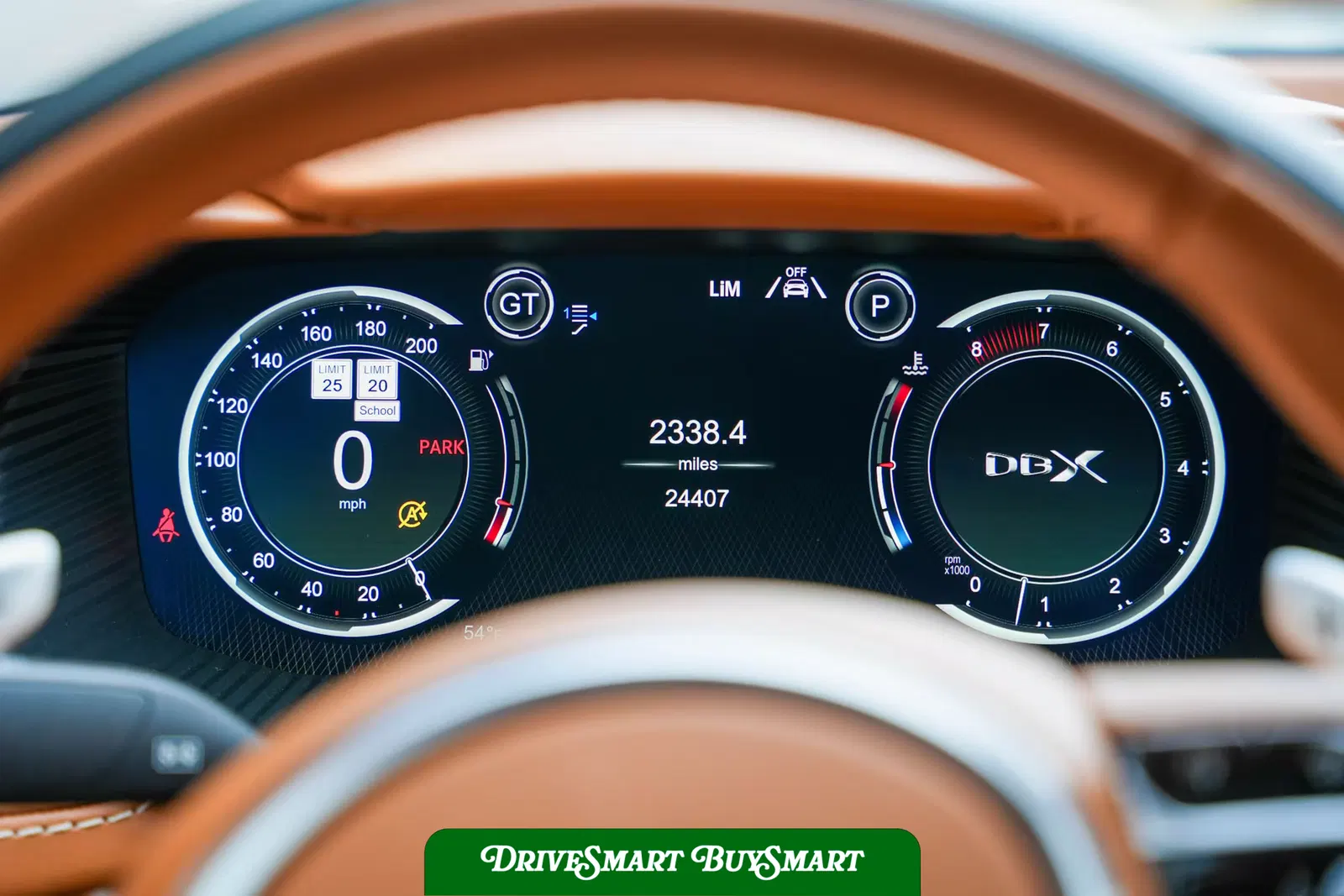 2021 Aston Martin DBX