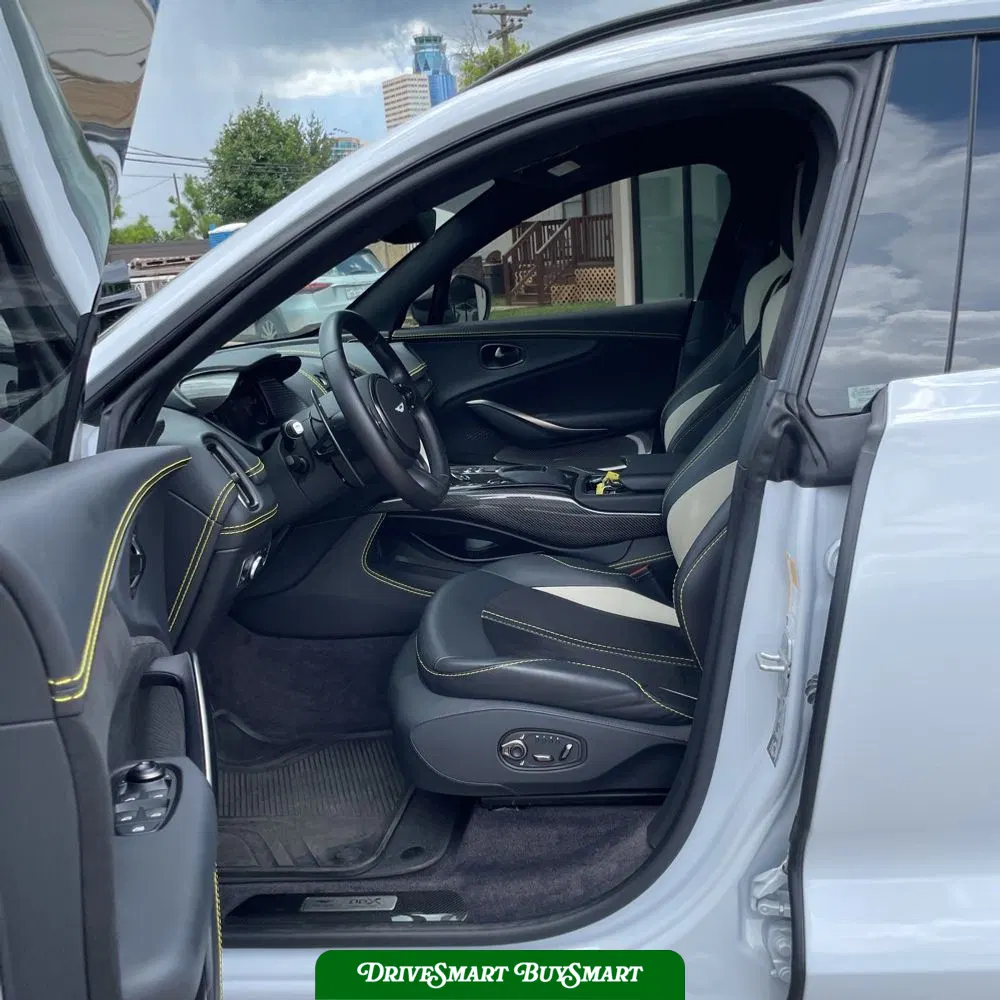 2023 Aston Martin DBX 707