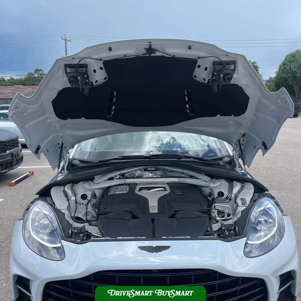 2023 Aston Martin DBX 707