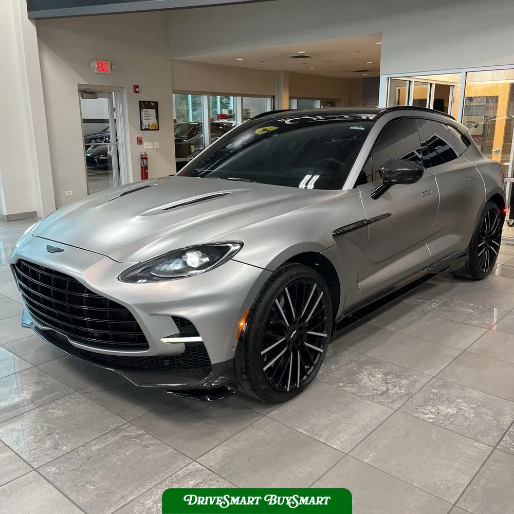 2023 Aston Martin DBX 707