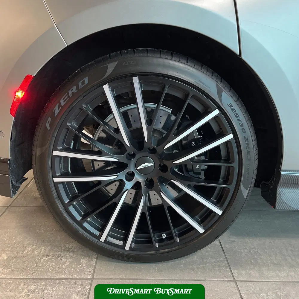 2023 Aston Martin DBX 707