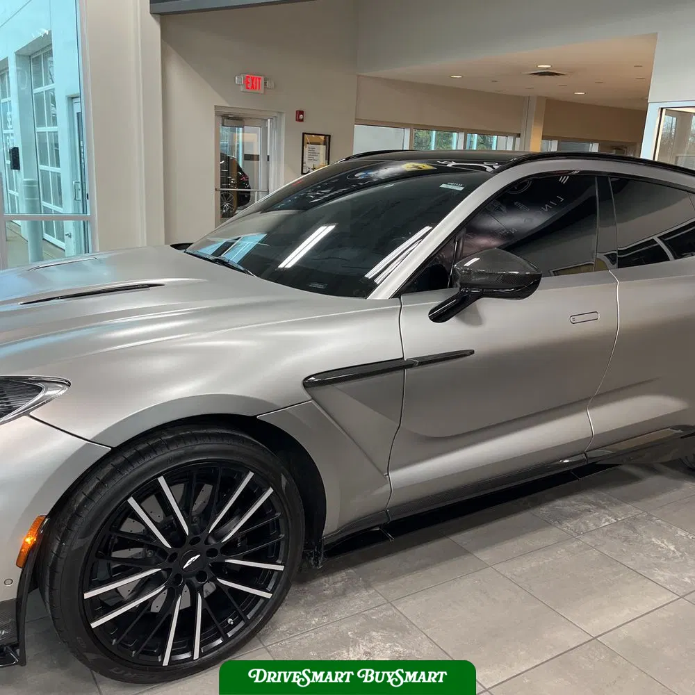 2023 Aston Martin DBX 707