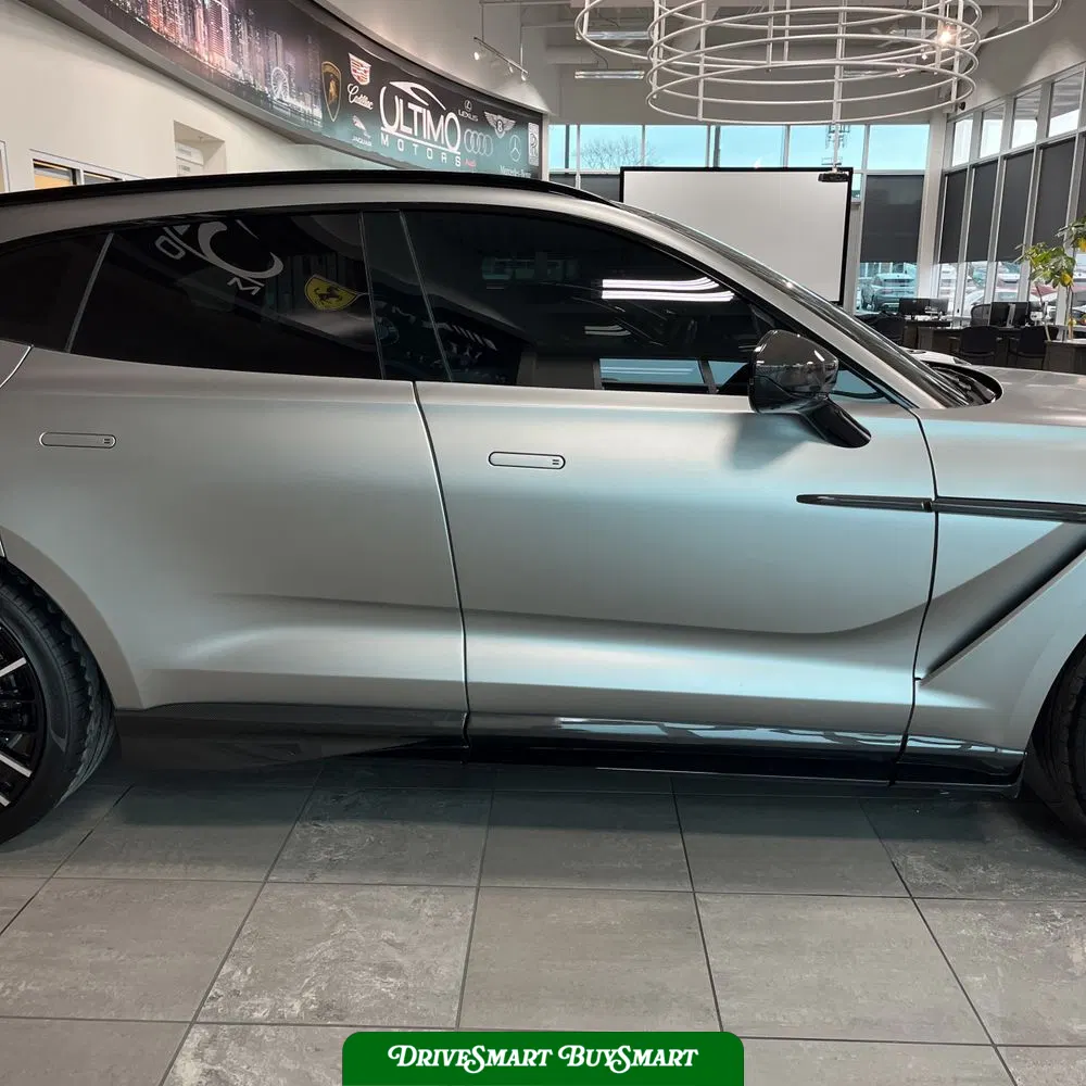2023 Aston Martin DBX 707