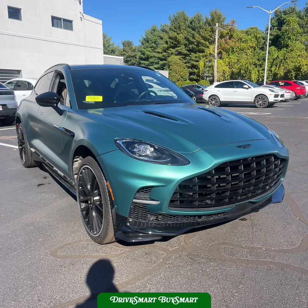 2023 Aston Martin DBX 707