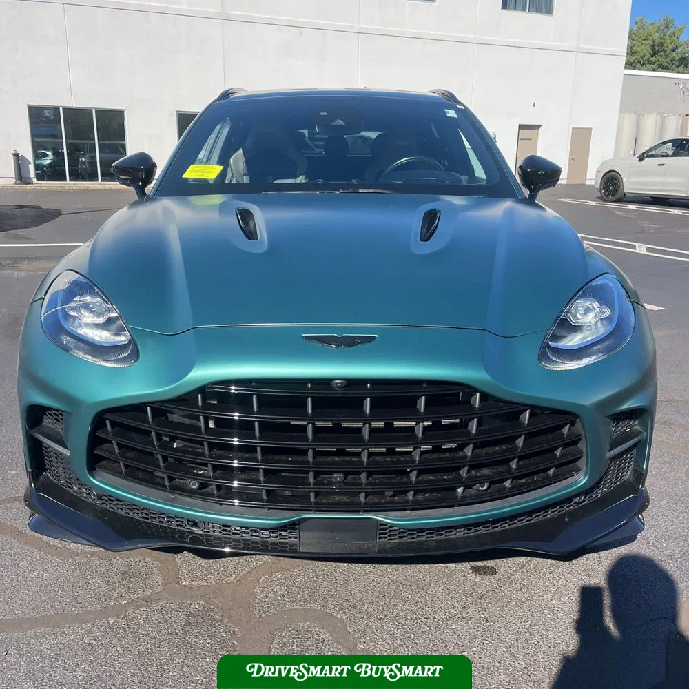 2023 Aston Martin DBX 707