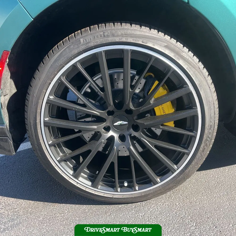 2023 Aston Martin DBX 707