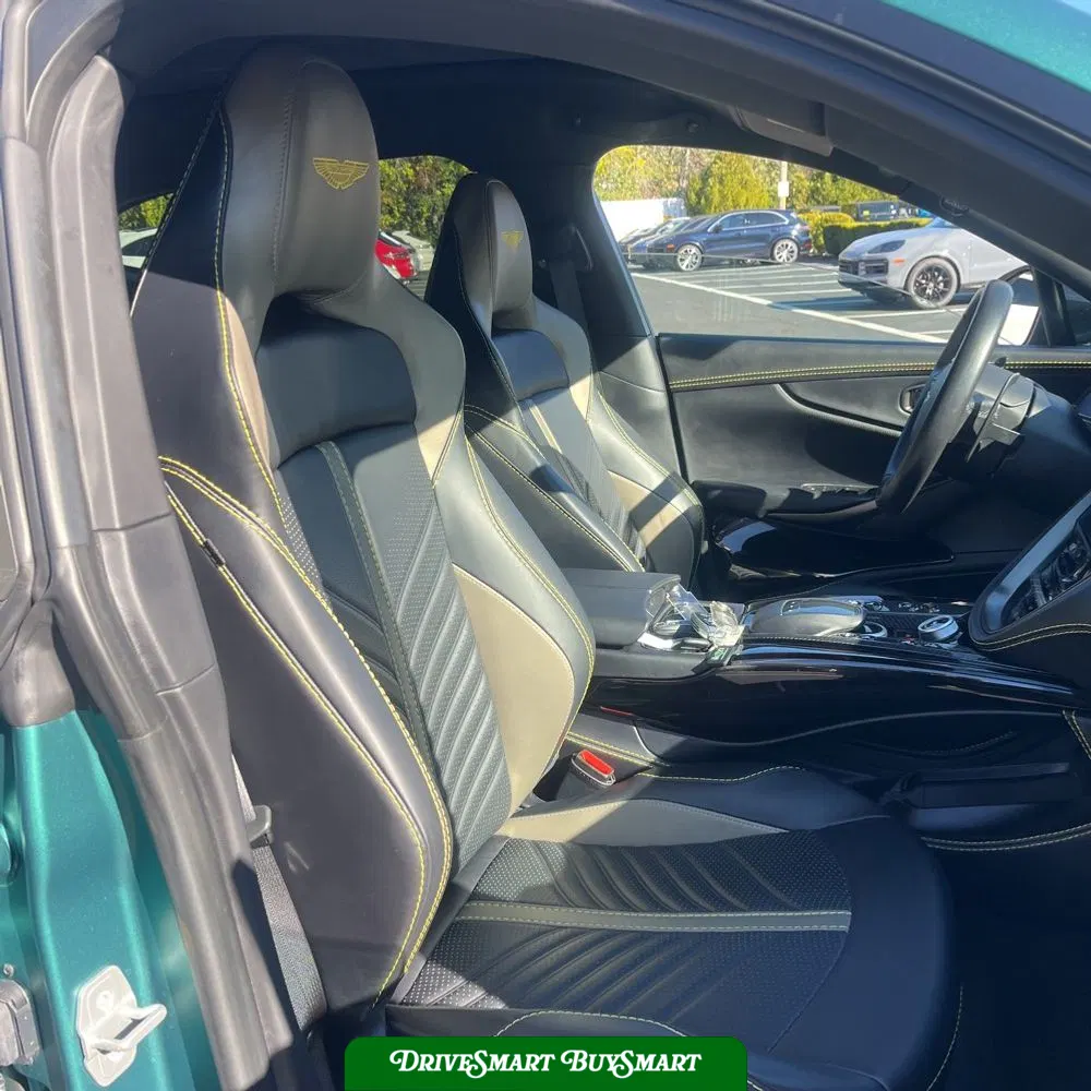 2023 Aston Martin DBX 707