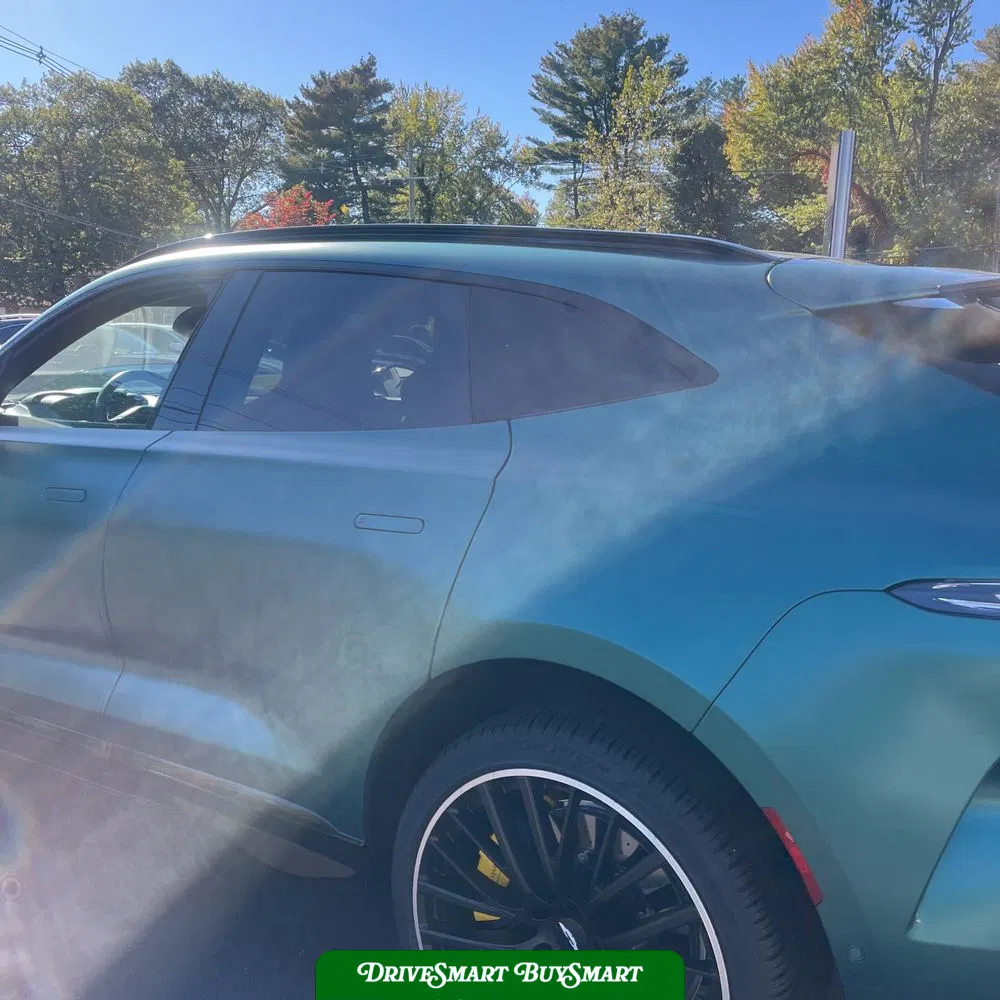 2023 Aston Martin DBX 707