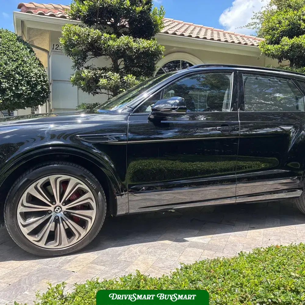 2023 Bentley Bentayga Base