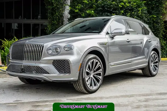 2024 Bentley Bentayga EWB Azure V8