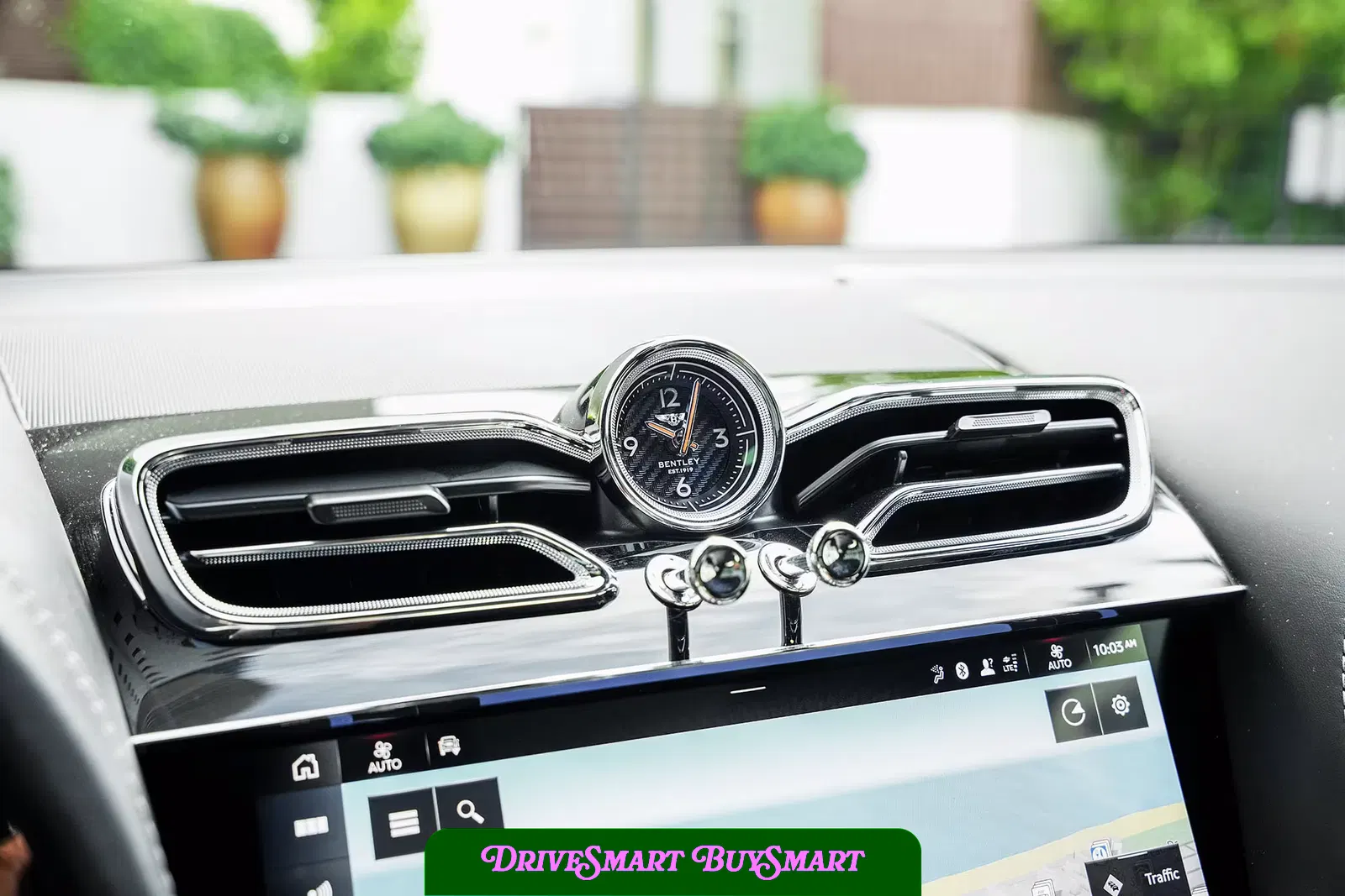 2024 Bentley Bentayga EWB Azure V8