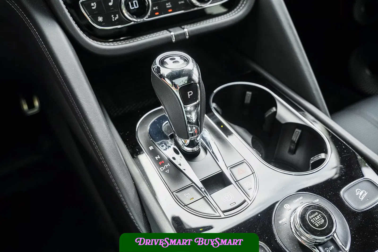 2024 Bentley Bentayga EWB Azure V8