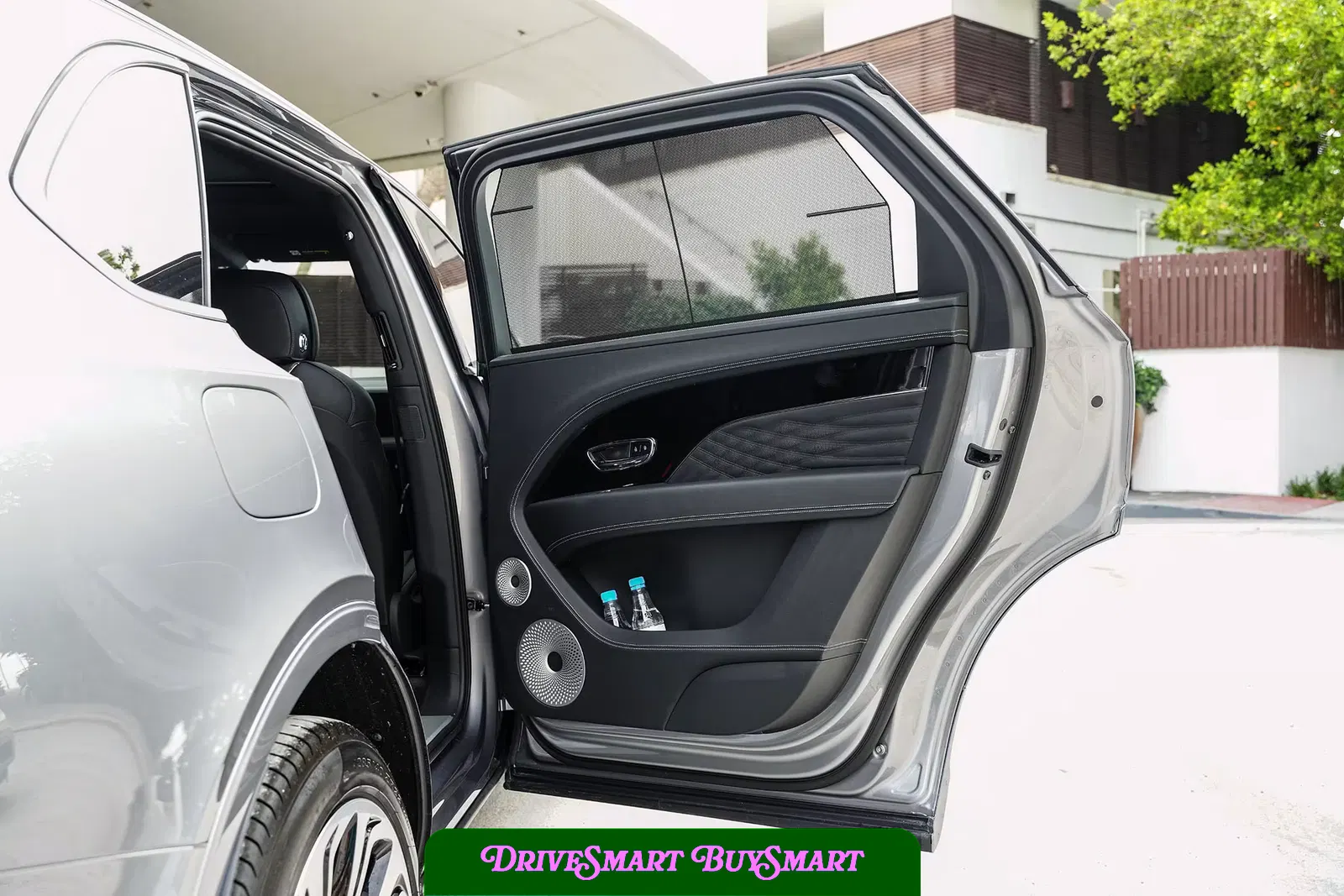 2024 Bentley Bentayga EWB Azure V8