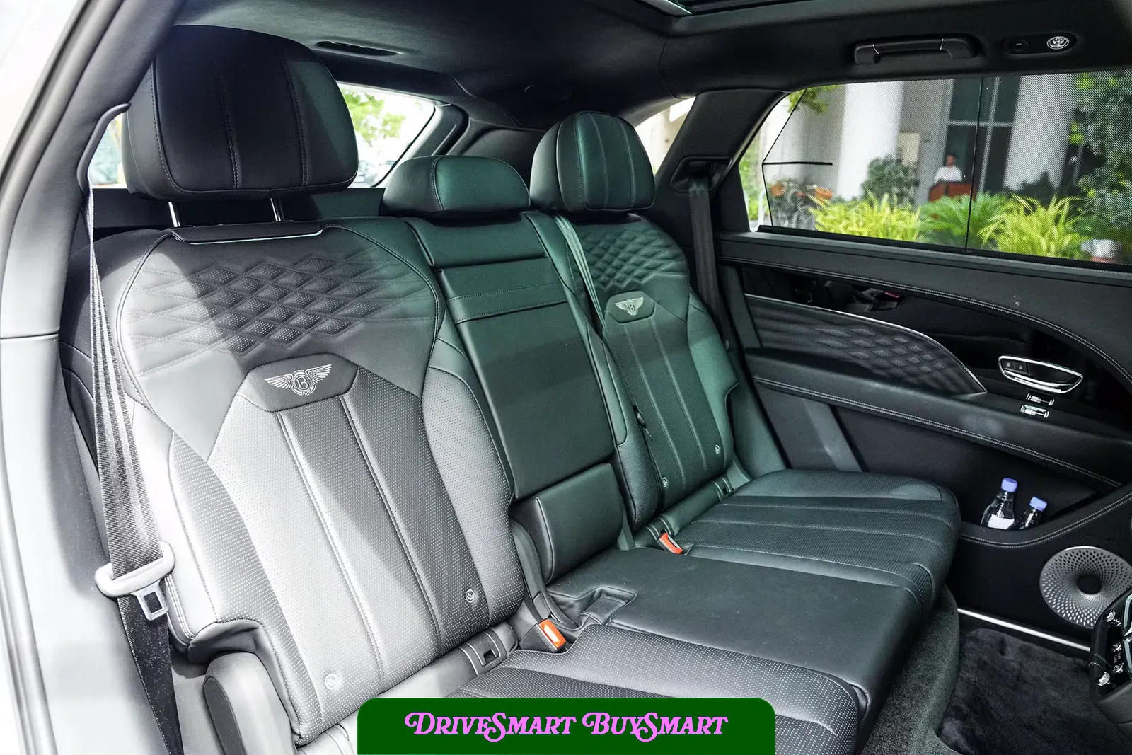 2024 Bentley Bentayga EWB Azure V8