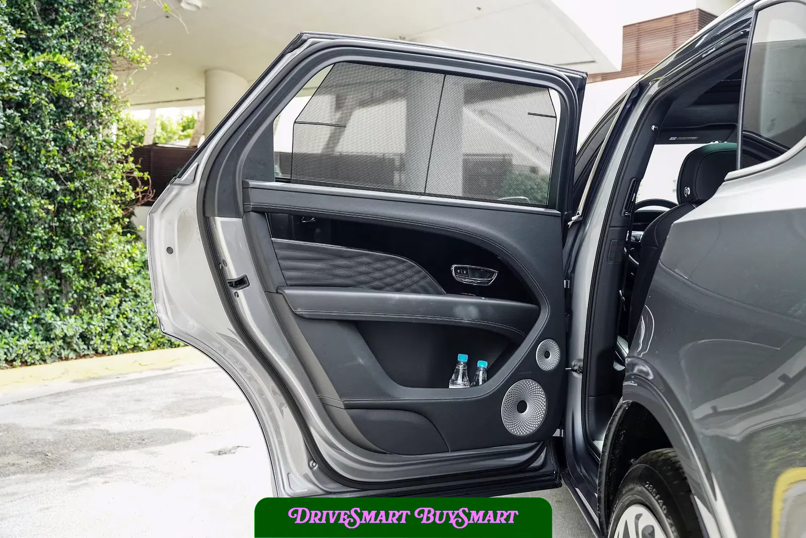 2024 Bentley Bentayga EWB Azure V8