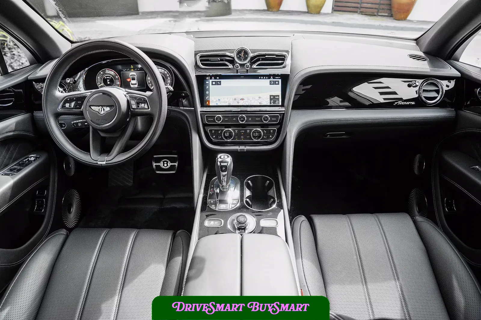 2024 Bentley Bentayga EWB Azure V8