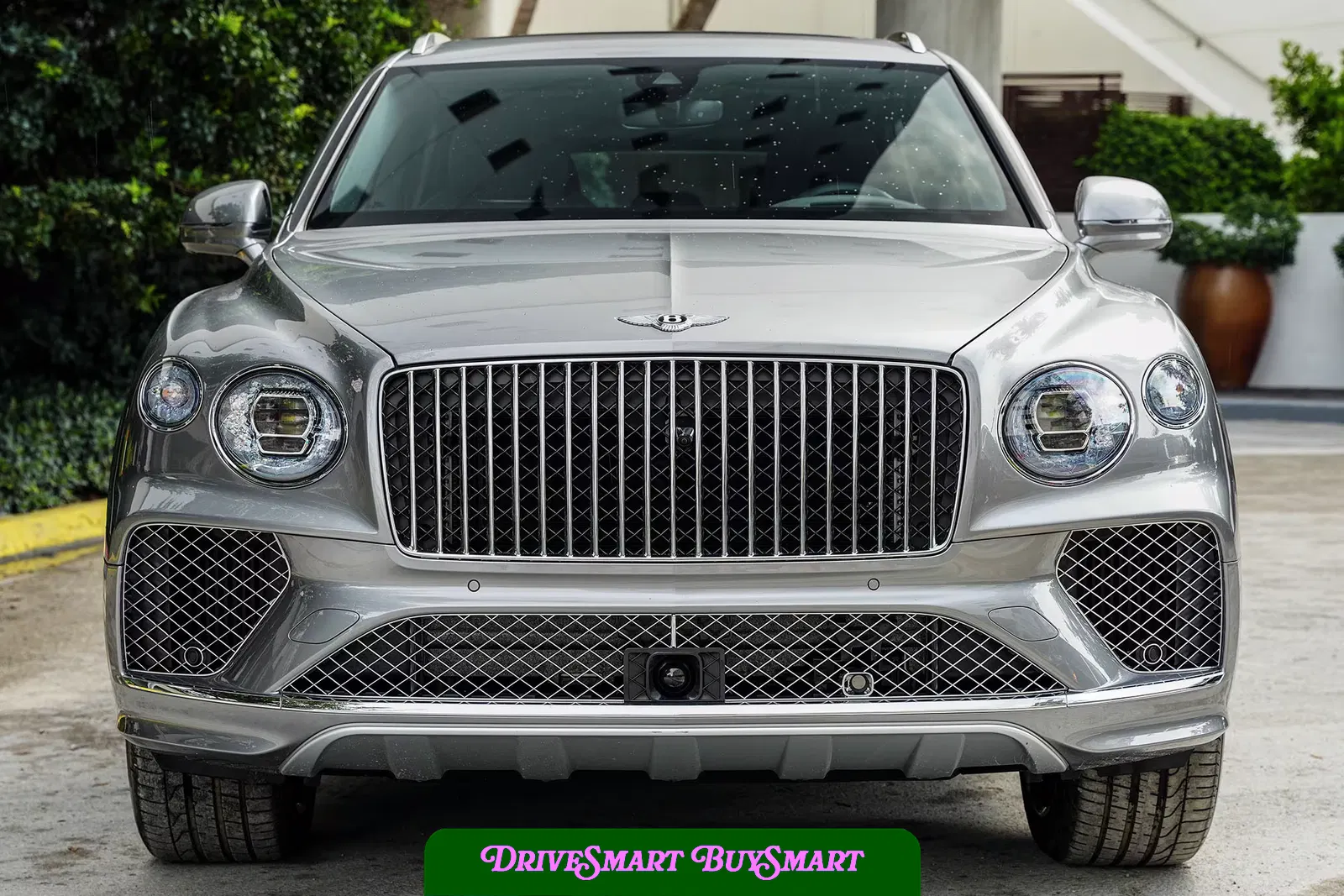 2024 Bentley Bentayga EWB Azure V8