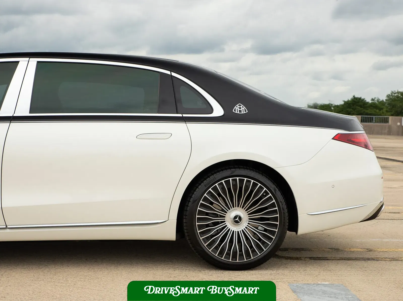 2023 Mercedes-Maybach S680 4MATIC Sedan