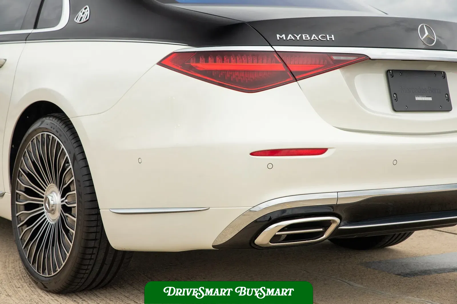 2023 Mercedes-Maybach S680 4MATIC Sedan