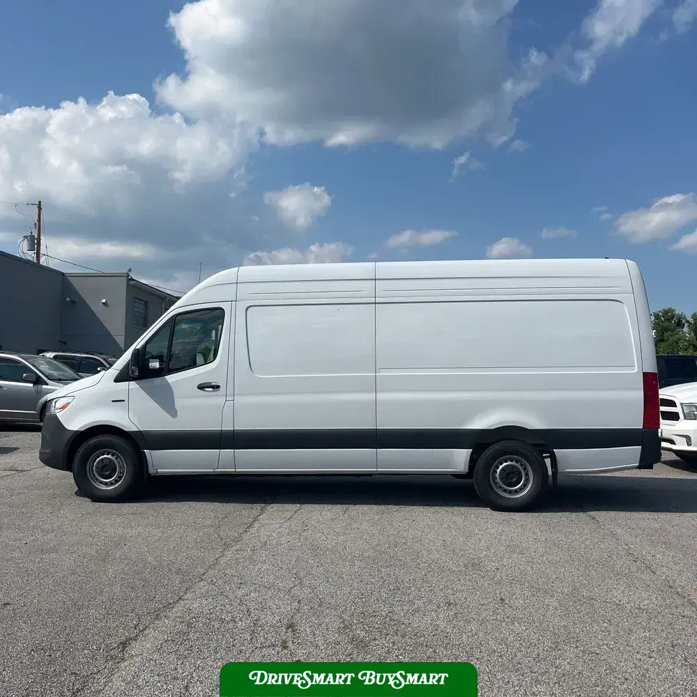 2024 Mercedes-Benz eSprinter 2500